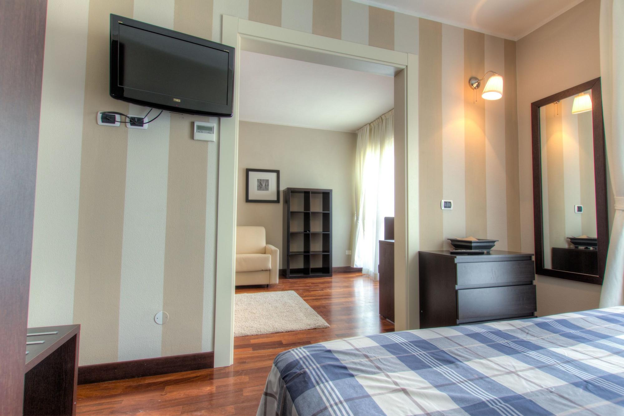 Hotel Kent Milano Marittima Bagian luar foto