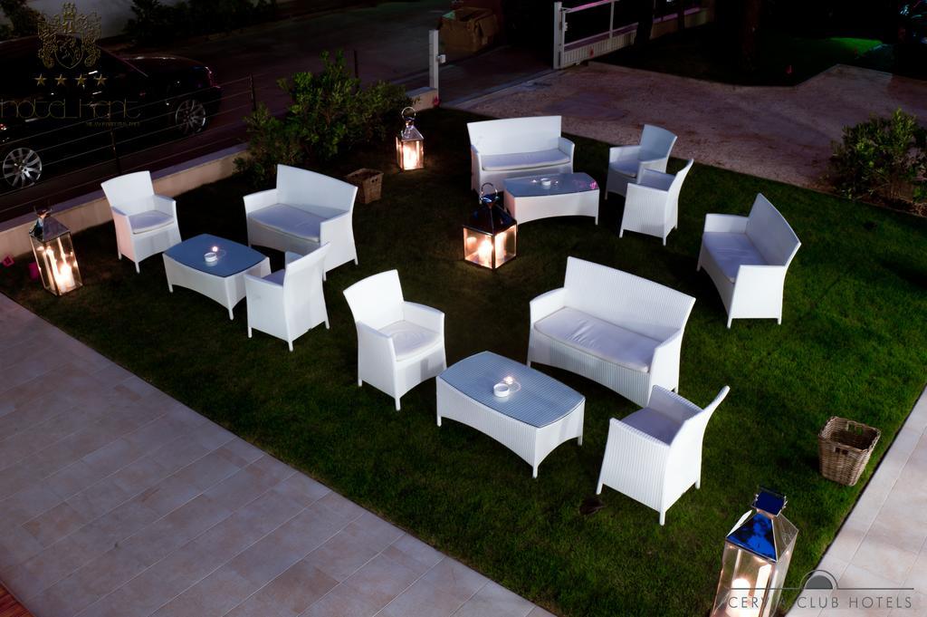 Hotel Kent Milano Marittima Bagian luar foto