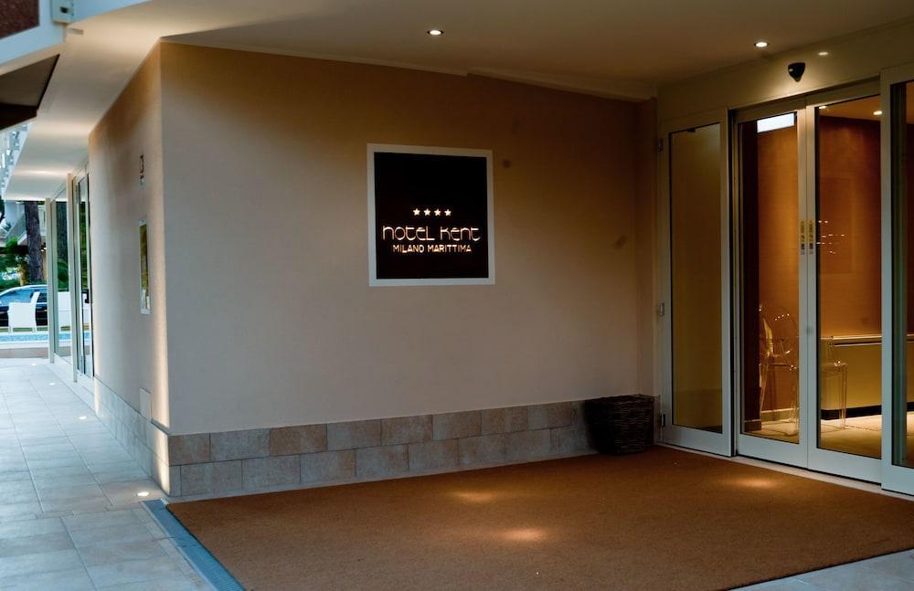 Hotel Kent Milano Marittima Bagian luar foto